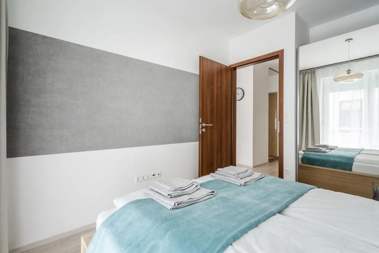 Bpr Galactic Empire Home With Balcony Budapest